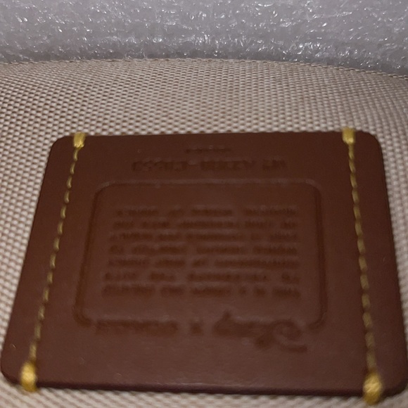 Disney x Coach Rogue 25 - Picture 6 of 9